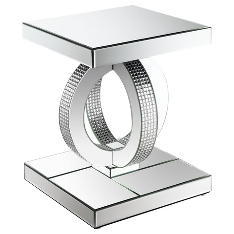 Skeena Rectangular Mirrored Acrylic End Table SilverMirror