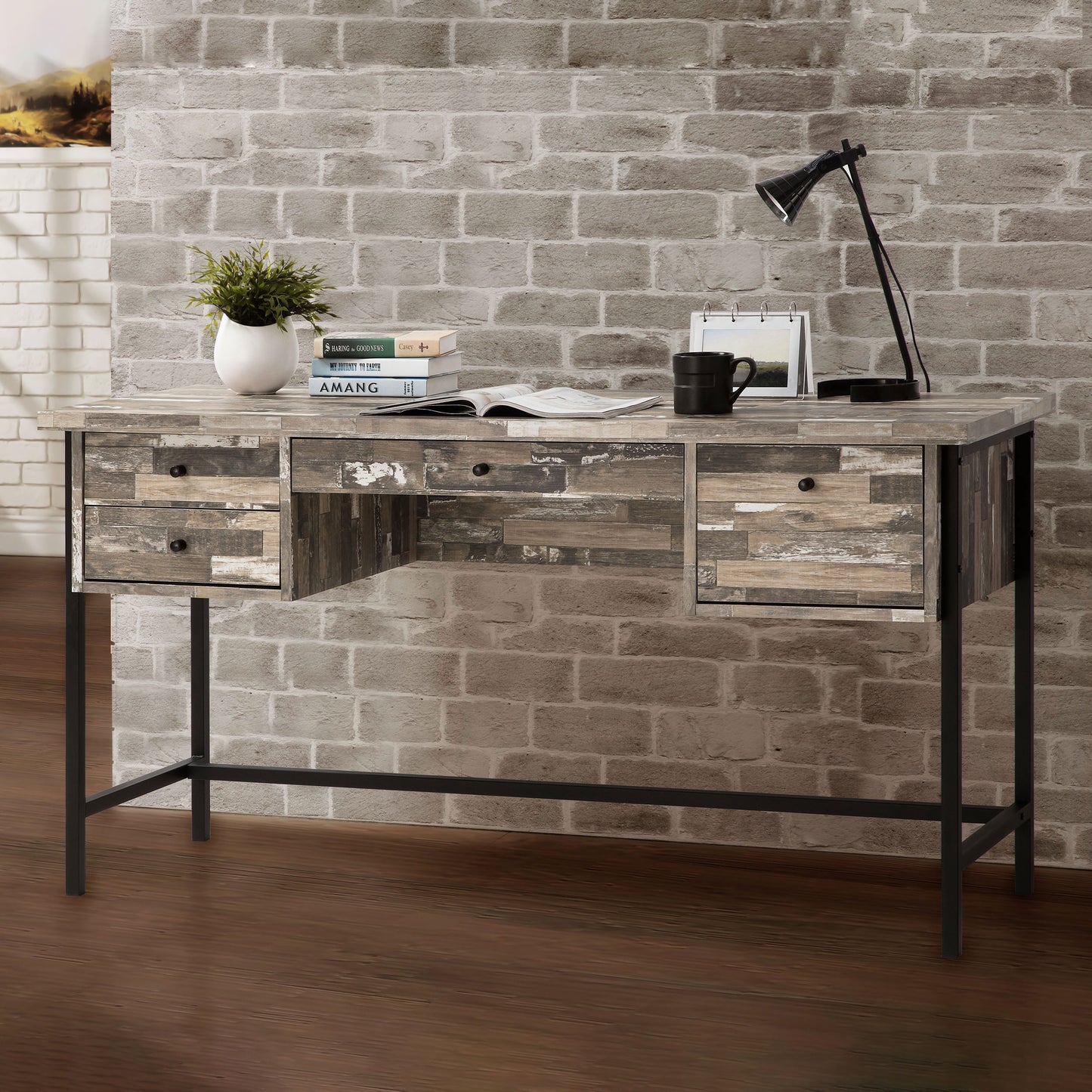 writing desk