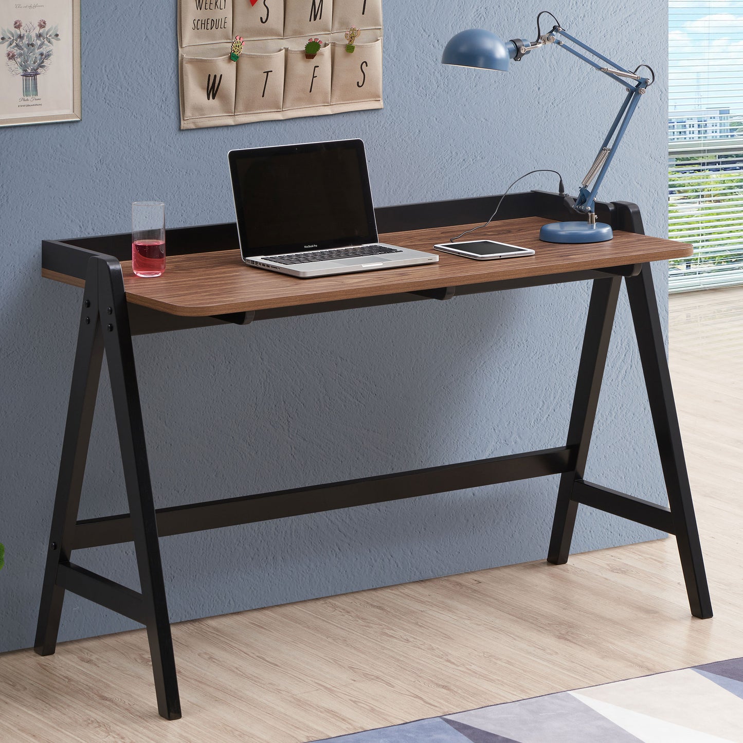 writing desk