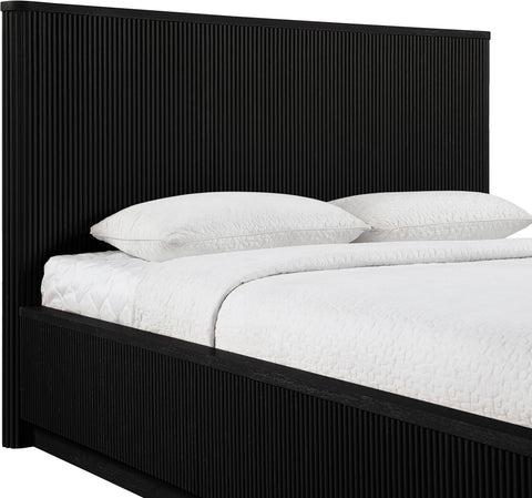 Linden Black Solid Wood And Oak Veneer Queen Bed, 1 Piece