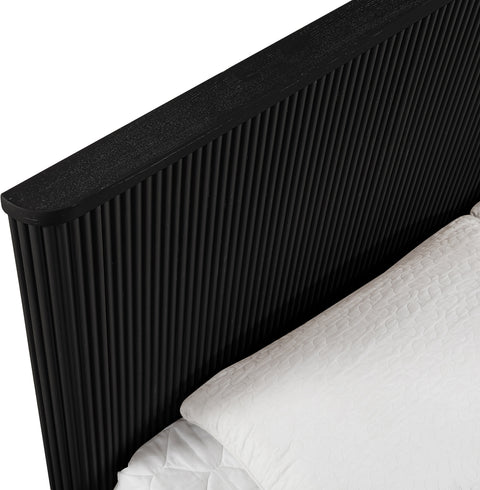 Linden Black Solid Wood And Oak Veneer Queen Bed, 1 Piece