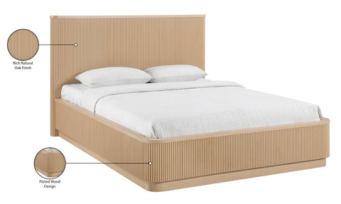 Linden Natural Solid Wood And Oak Veneer Queen Bed, 1 Piece