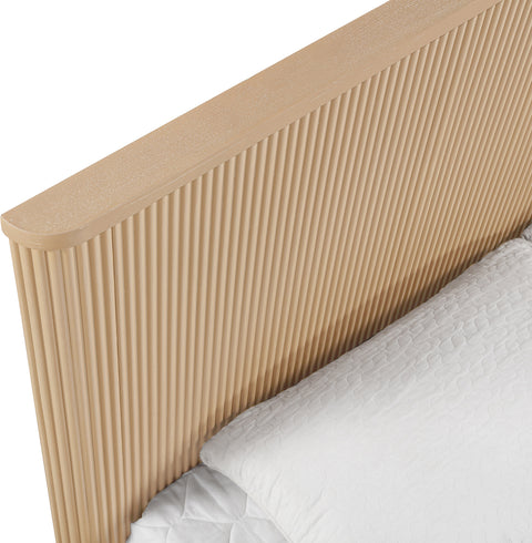 Linden Natural Solid Wood And Oak Veneer Queen Bed, 1 Piece