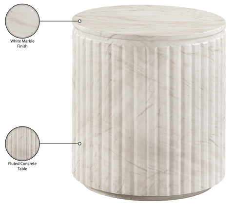 Sloane White Concrete Indoor/Outdoor End Table, 1 Piece