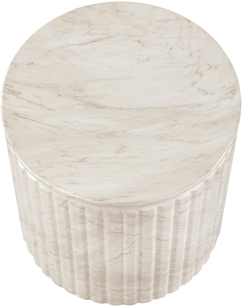 Sloane White Concrete Indoor/Outdoor End Table, 1 Piece