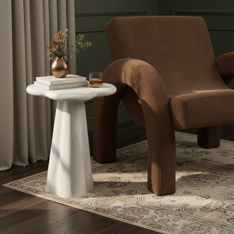Yara White Concrete Indoor/Outdoor End Table, 1 Piece