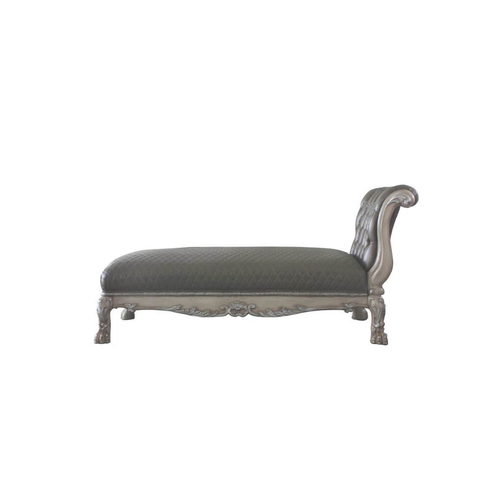 chaise w/pillow