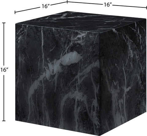 Noelle Black Marble Finish Concrete Indoor / Outdoor End Table, 1 Piece