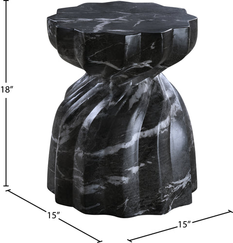 Tessa Black Marble Finish Concrete Indoor / Outdoor End Table, 1 Piece