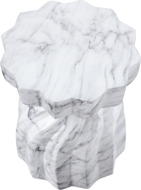 Tessa White Marble Finish Concrete Indoor / Outdoor End Table, 1 Piece