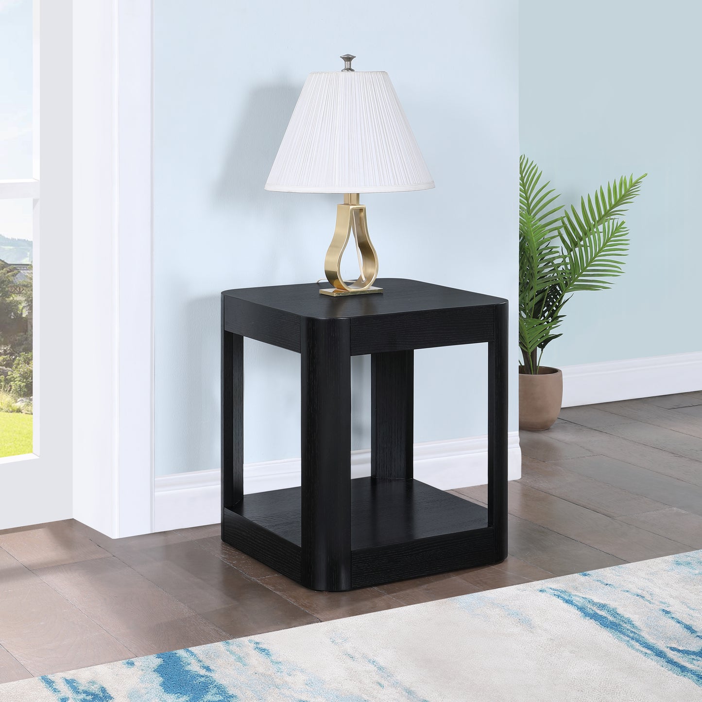 shiloh black end table