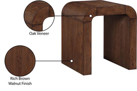 Briar Brown Oak Veneer End / Side Table, 1 Piece