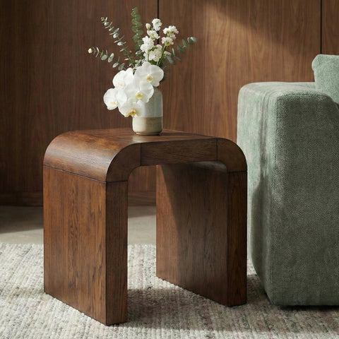 Briar Brown Oak Veneer End / Side Table, 1 Piece