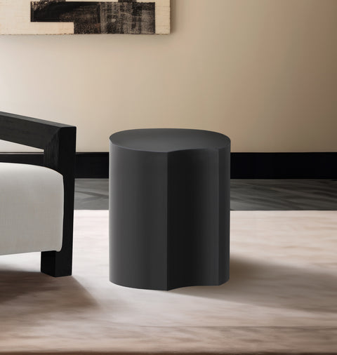 Linden Black Iron End Table, 1 Piece (Style 4)