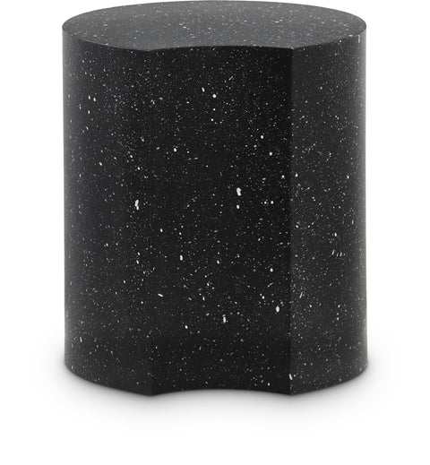 Linden Black Iron End Table, 1 Piece (Style 6)