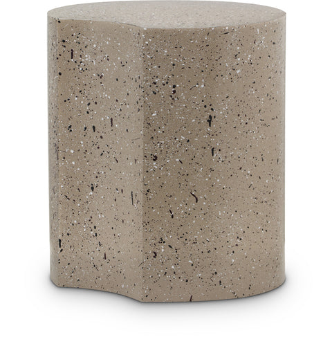 Linden Taupe Iron End Table, 1 Piece (Style 2)