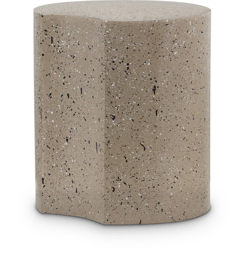 Linden Taupe Iron End Table, 1 Piece (Style 3)