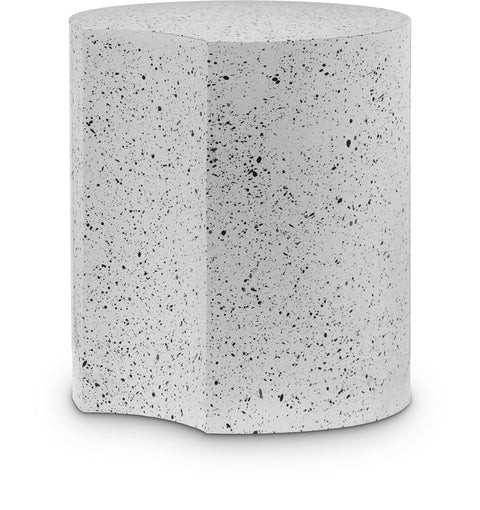 Linden White Iron End Table, 1 Piece (Style 3)
