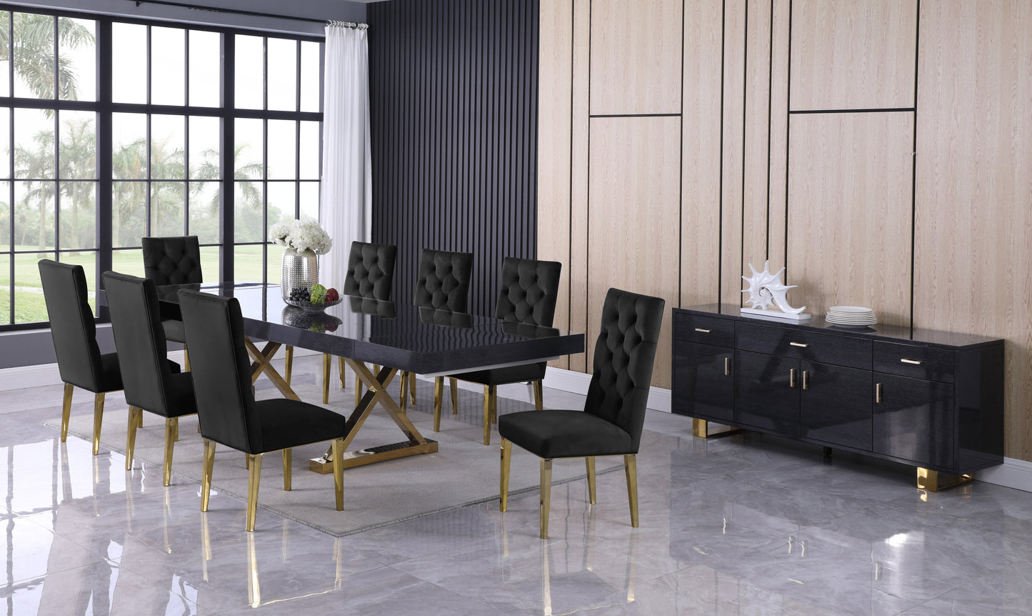 extendable dining table (3 boxes)