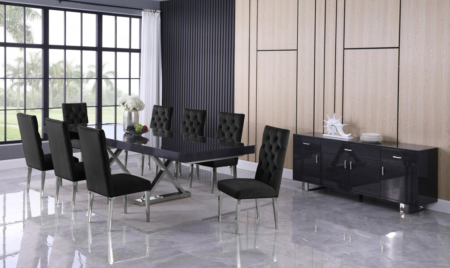 extendable dining table (3 boxes)