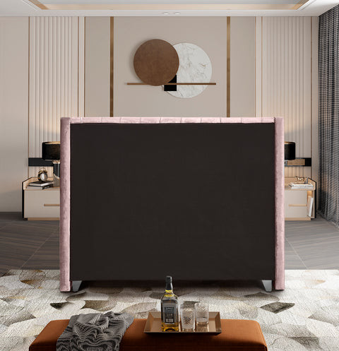 Robertson Pink Velvet Queen Bed Q