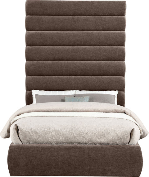 Amara Brown Chenille Fabric Upholstered Full Bed, 1 Piece (Style 2)