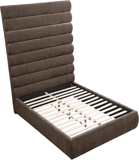 Amara Brown Chenille Fabric Upholstered Full Bed, 1 Piece (Style 2)