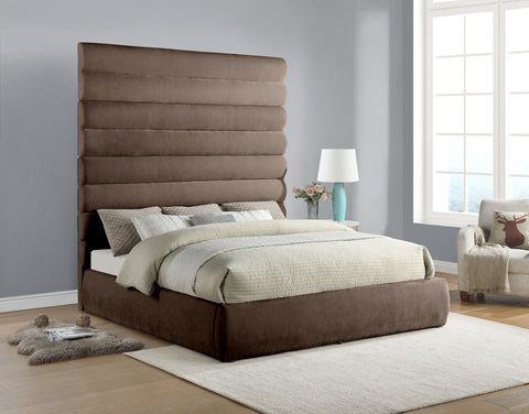Amara Brown Chenille Fabric Upholstered King Bed, 1 Piece (Style 2)