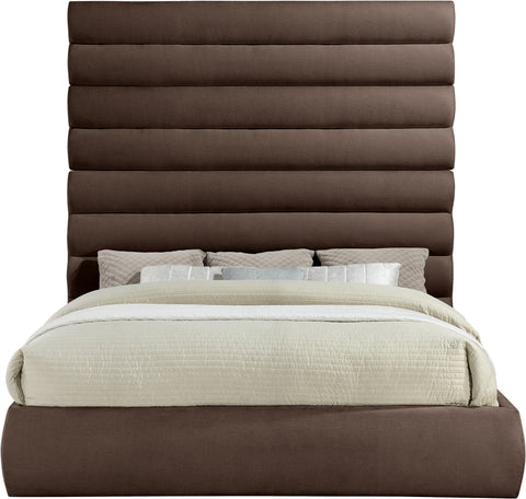 Amara Brown Chenille Fabric Upholstered King Bed, 1 Piece (Style 2)