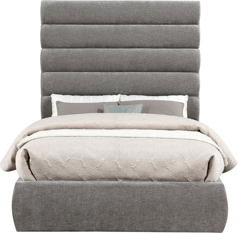 Amara Grey Chenille Fabric Upholstered Full Bed, 1 Piece