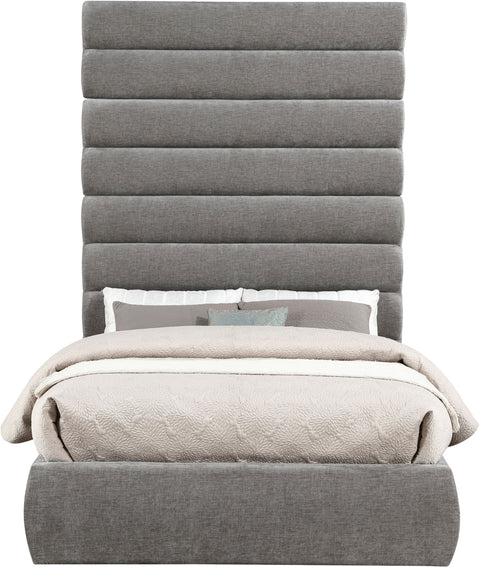 Amara Grey Chenille Fabric Upholstered Full Bed, 1 Piece (Style 2)