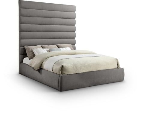 Amara Grey Chenille Fabric Upholstered King Bed, 1 Piece (Style 2)