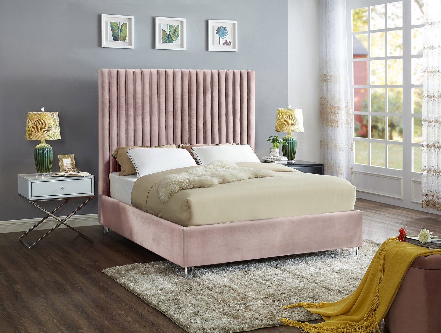 queen bed