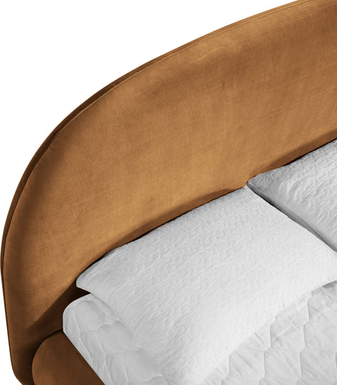 Aveline Saddle Velvet Upholstered Full Bed, 1 Piece