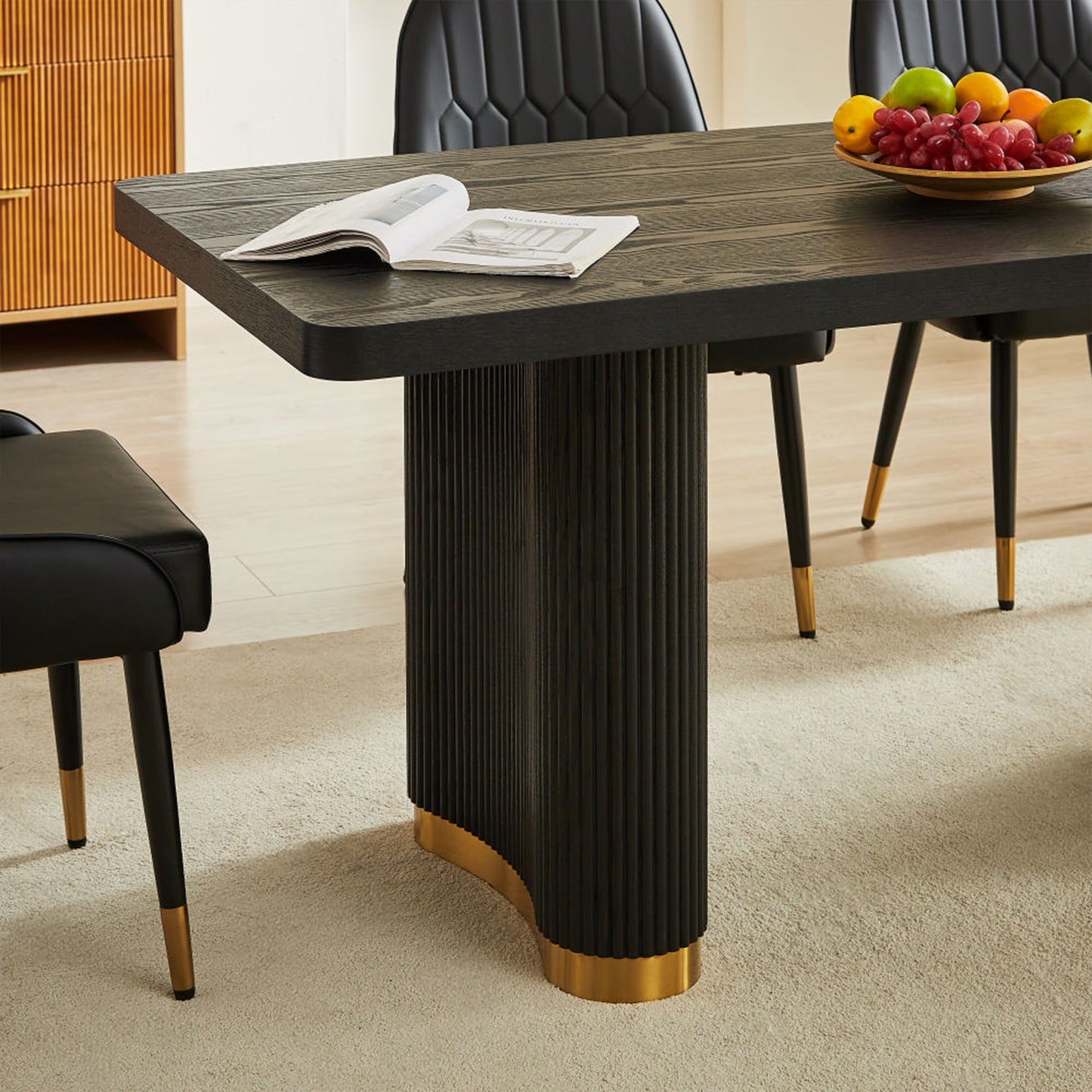 nando dining table