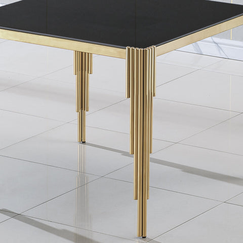 Gilda DINING TABLE