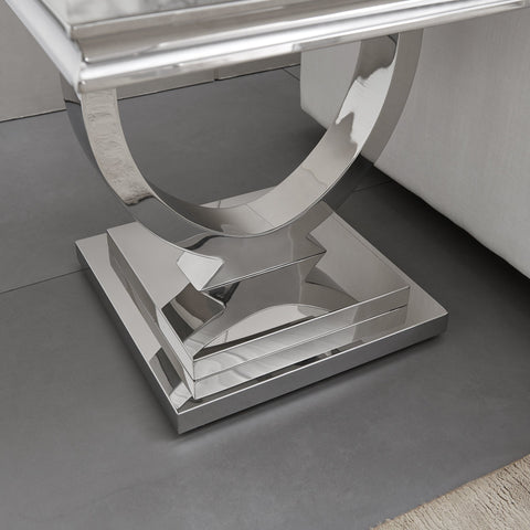 Domenico END TABLE