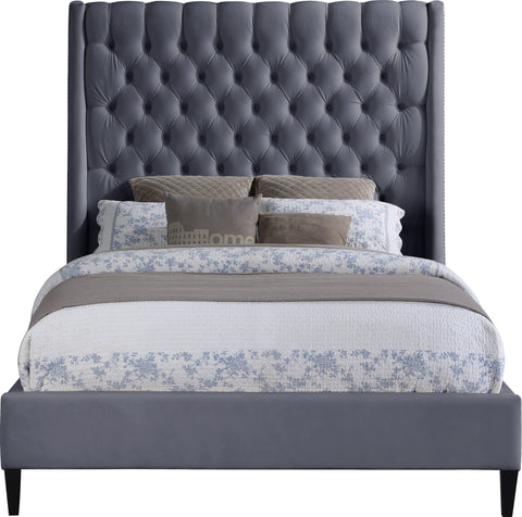 Amara Grey Velvet Upholstered Full Bed, 1 Piece (Style 2)