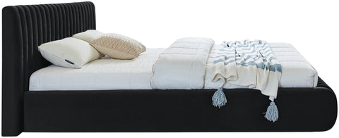 Hailey Black Velvet Full Bed F