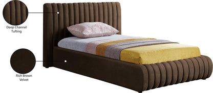 Hailey Brown Velvet Twin Bed T