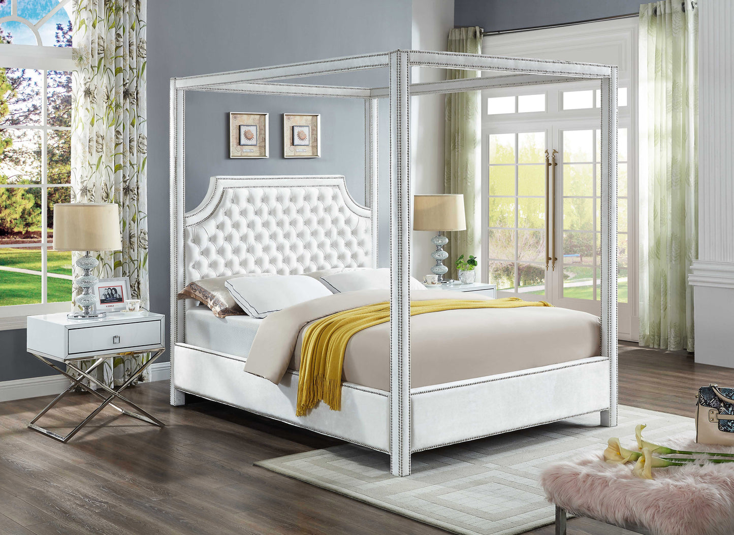 queen bed (3 boxes)