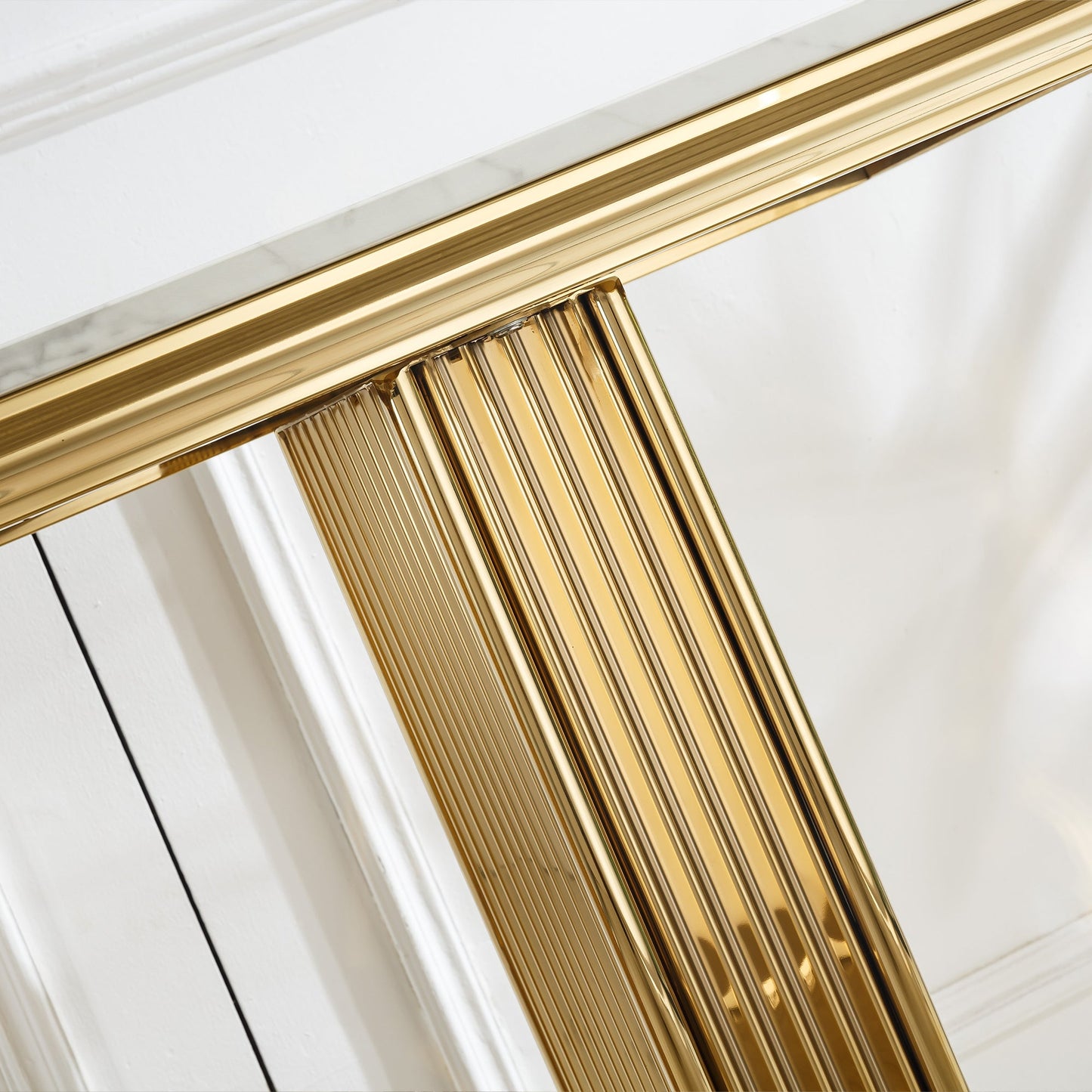 claudio console table