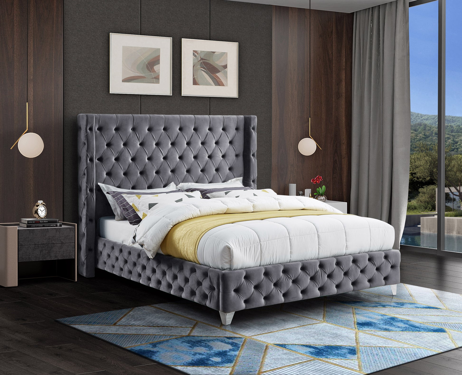 Queen Bed