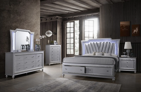 Zenobia QUEEN Bedroom Collection