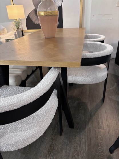Kiki Dining Set
