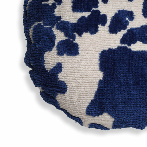 Vivienne Chantilly 20" Tufted Round Throw Pillow - image 3