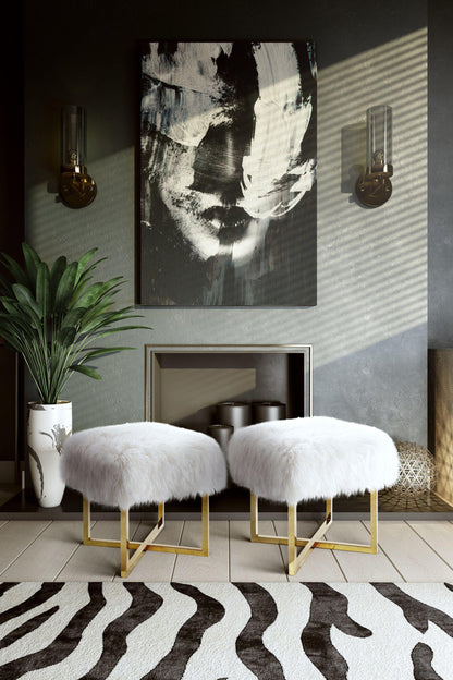 Shelby Sheepskin Bench