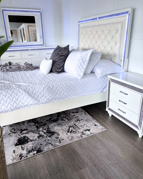 LED QUEEN BEDROOM SET