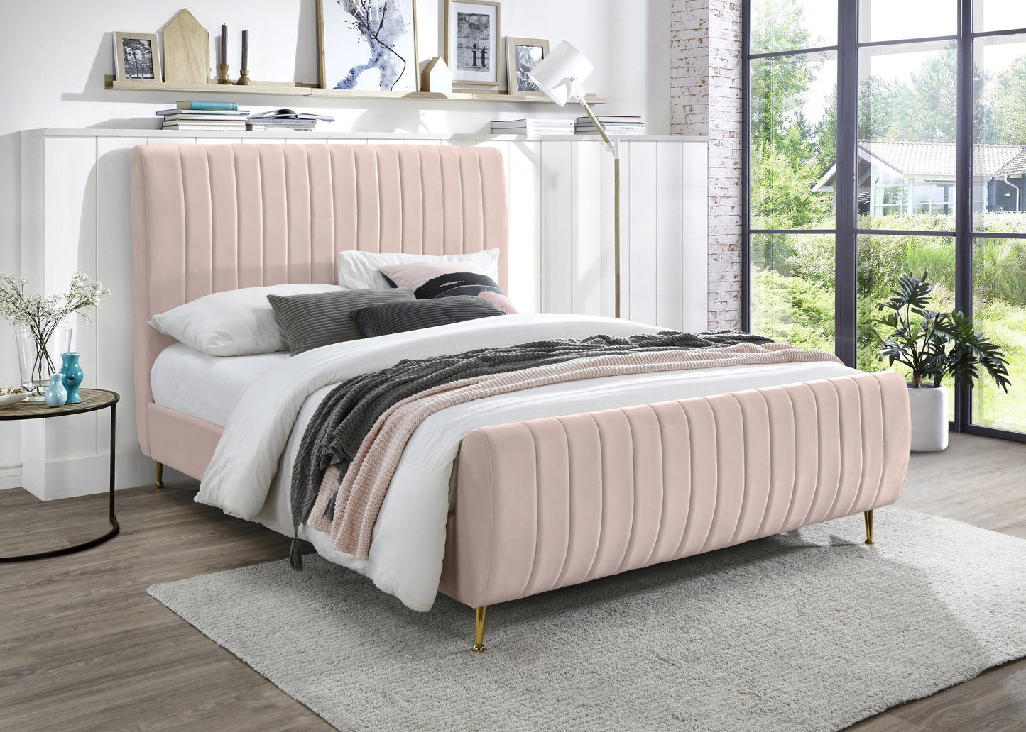 queen bed (3 boxes)