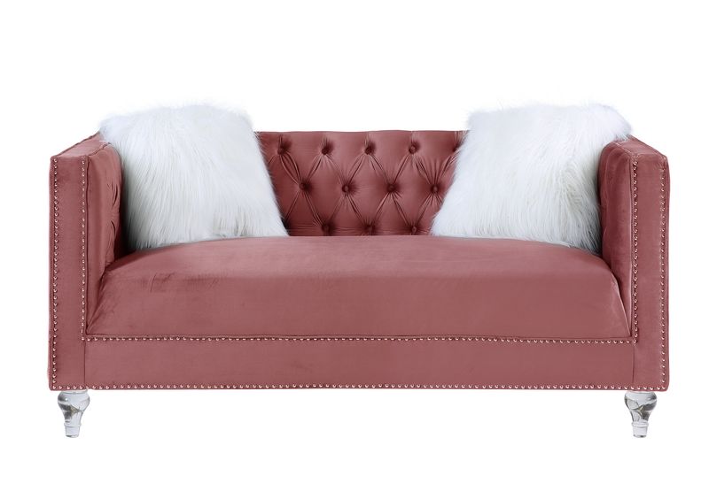 loveseat w/2 pillows